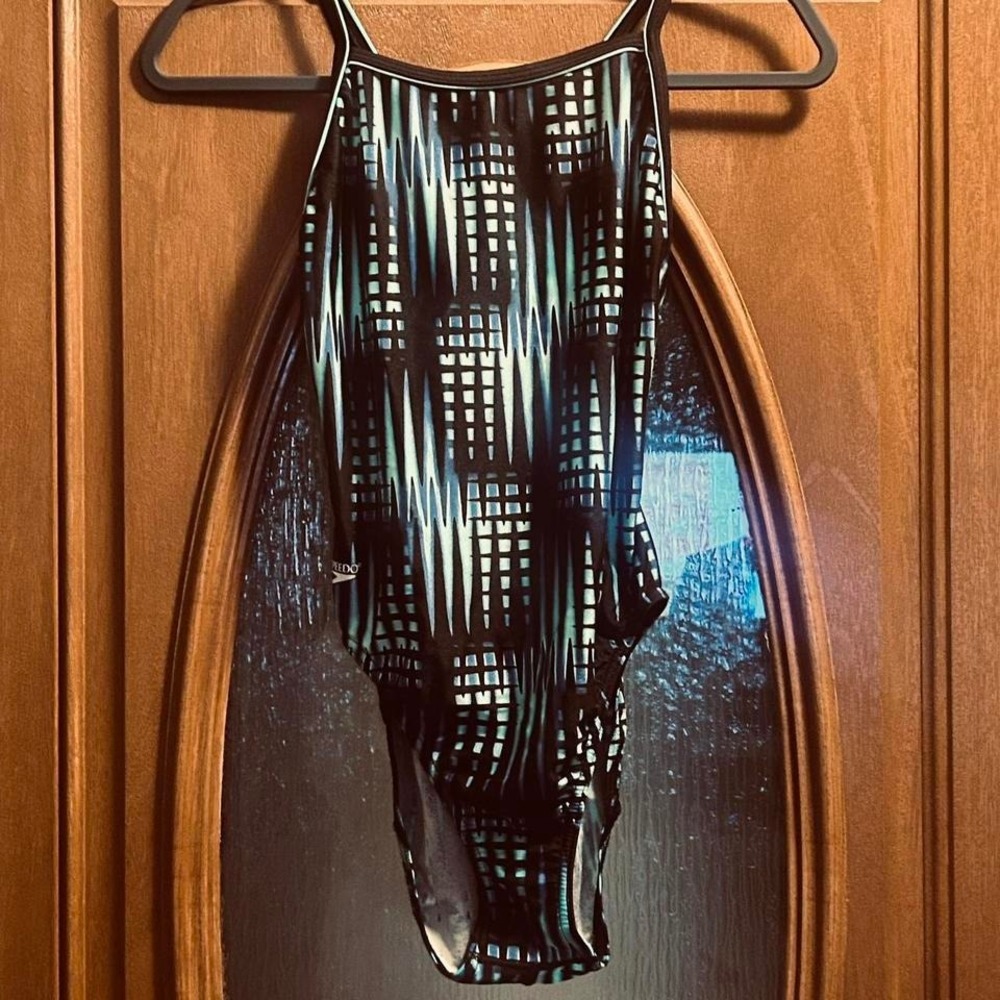 Speedo performance‎ swim wear size 30 EUC women's suit beach summer